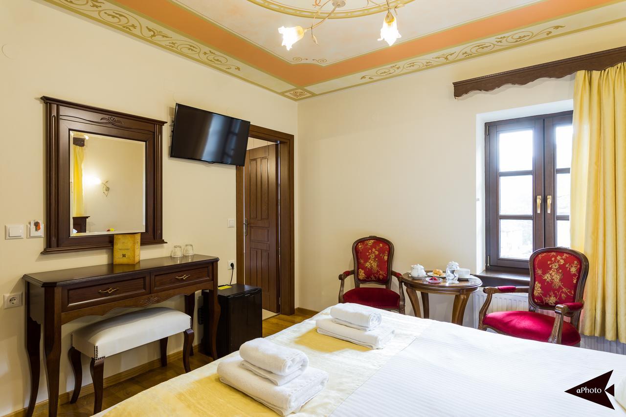 Villa Paroraia Tsepelovo Bagian luar foto